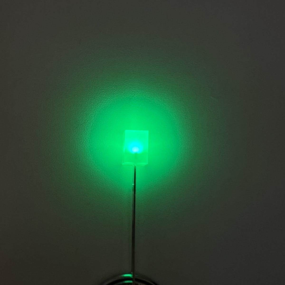 557方形翠绿led灯珠电器指示灯高亮翠绿灯无边长脚DIP发光二极管,淘宝优惠券,粉丝福利购,淘宝优惠卷