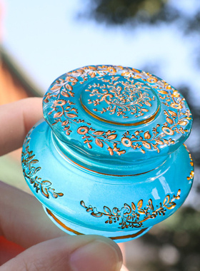 沈阳旅游纪念品蓝玻璃描金花盖罐
