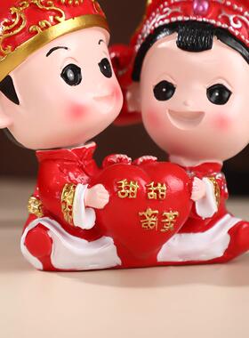 新中式结婚摆件可爱卡通国潮情侣古风夫妻树脂工艺品结婚礼品摆件