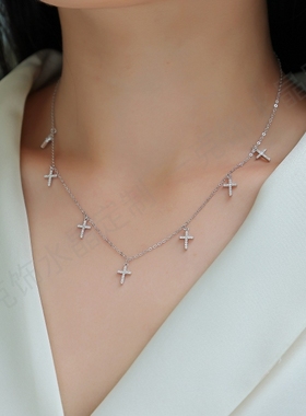 S925银超闪莫桑钻流苏十字架项链