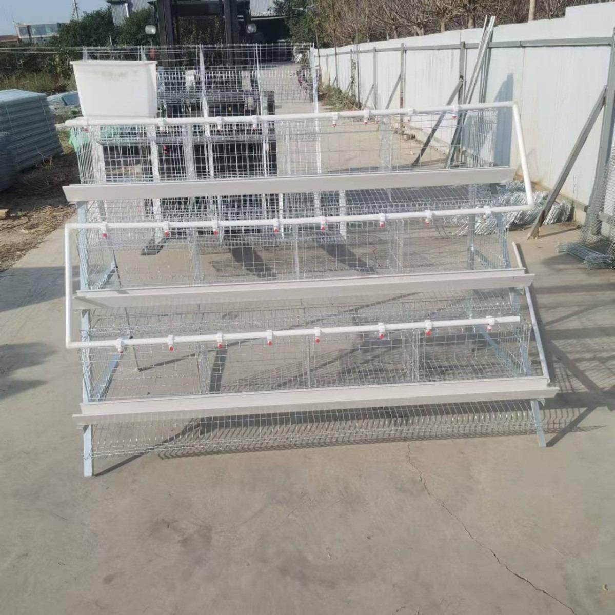 四层蛋鸡笼A型鸡笼热镀锌笼养设备出口鸡笼阶梯式a型层叠笼具,淘宝优惠券,粉丝福利购,淘宝优惠卷