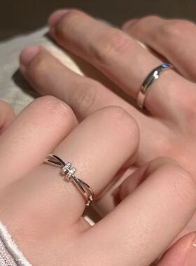 简约爱意交织情侣对戒戒指女