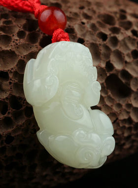 厂家玉石貔貅吊坠阿富汗青白玉石皮丘双孔貔恘挂件可做手链