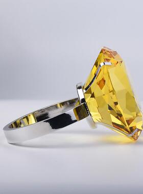 水晶大钻戒黄色戒指求婚戒指