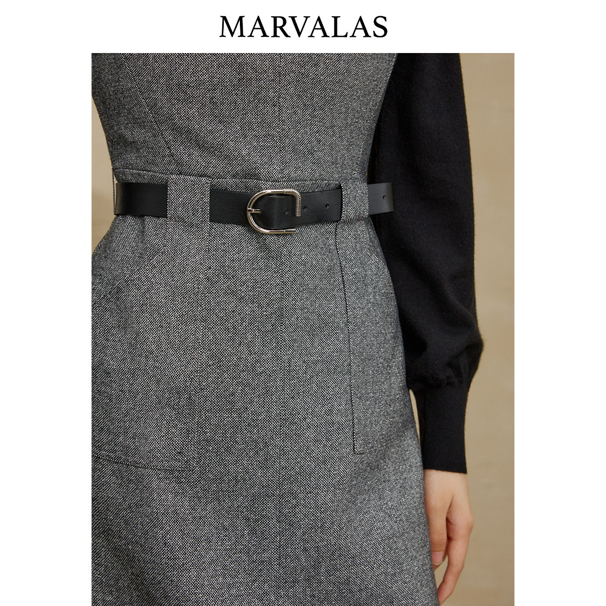 【添添粉丝专属】曼德诗收腰无袖连衣裙2025冬季新款绵羊毛混纺裙,淘宝优惠券,粉丝福利购,淘宝优惠卷