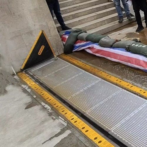 防洪闸门挡水板无需电力人员值守地下车库地铁站液压全自动防洪闸 - 图2