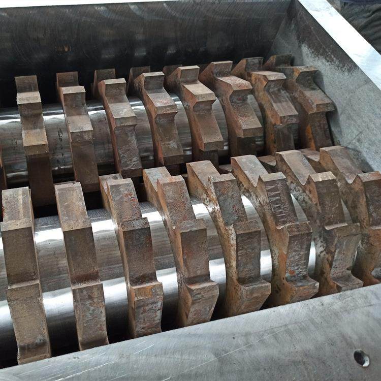 Shredder knife box scrap metal plastic wood rubber shredder box available from stock with shorter delivery cycle