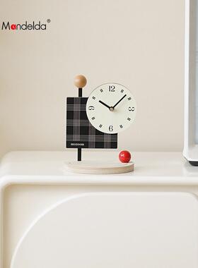 Mandelda创意桌面摆件入户玄关摆台式时钟客厅装饰钟表电视柜饰品