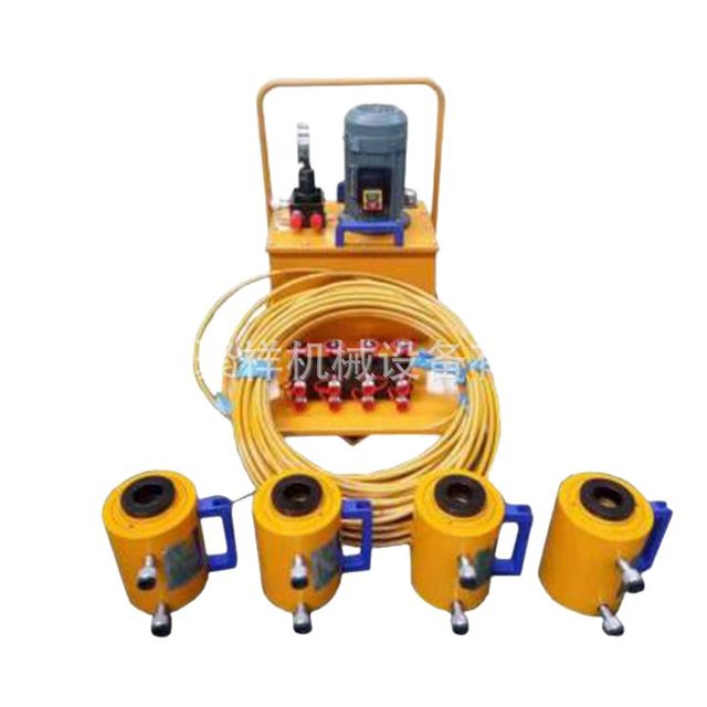 Electric hydraulic plate clamping device, plate heat exchanger, one tow and four disassembly tool, hydraulic machinery