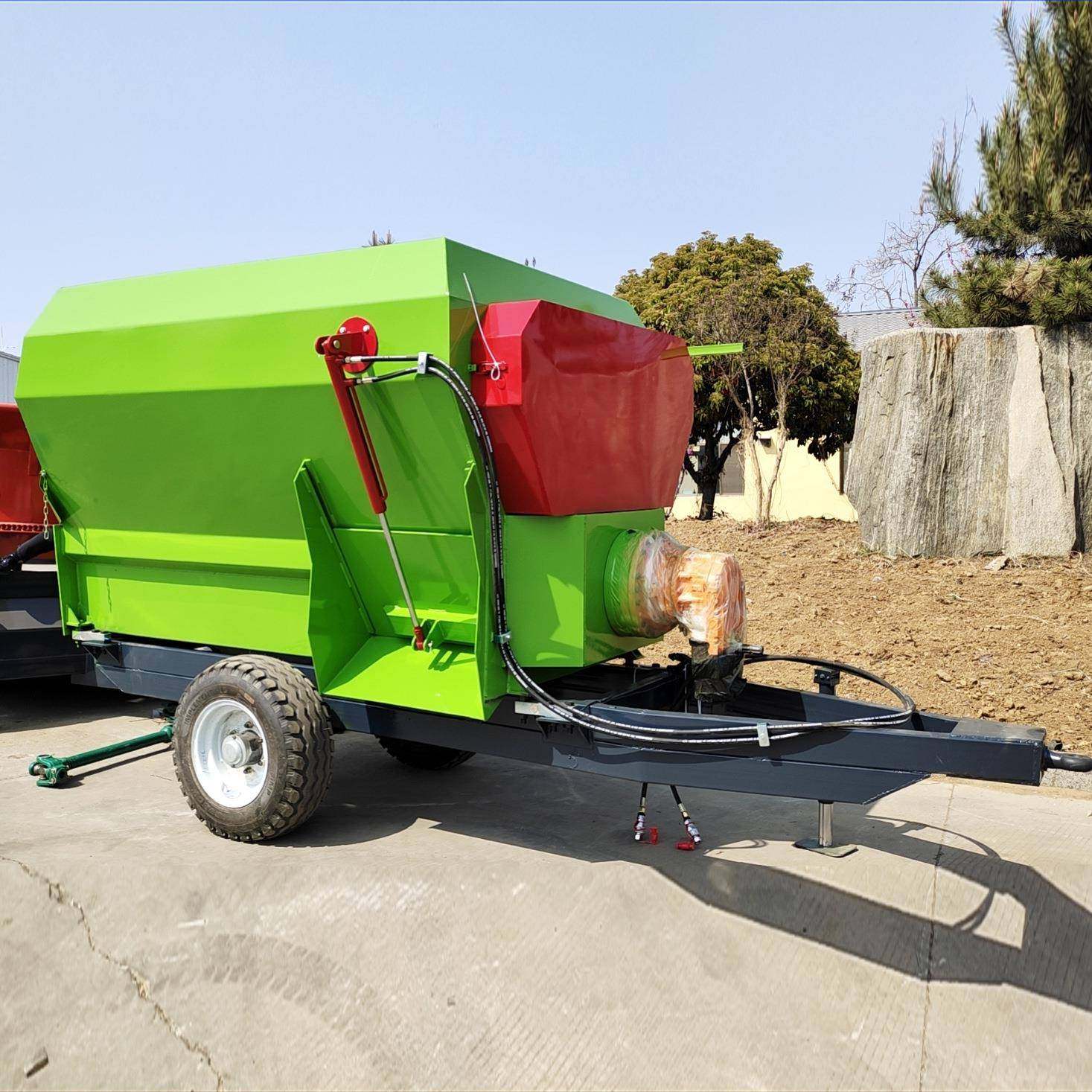 拖拉机带动TMR日粮搅拌机全日粮制备机生产厂家,淘宝优惠券,粉丝福利购,淘宝优惠卷