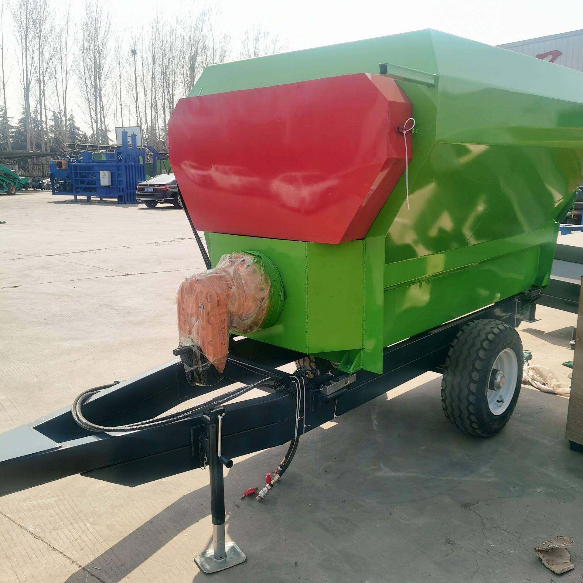 拖拉机带动TMR日粮搅拌机全日粮制备机生产厂家,淘宝优惠券,粉丝福利购,淘宝优惠卷