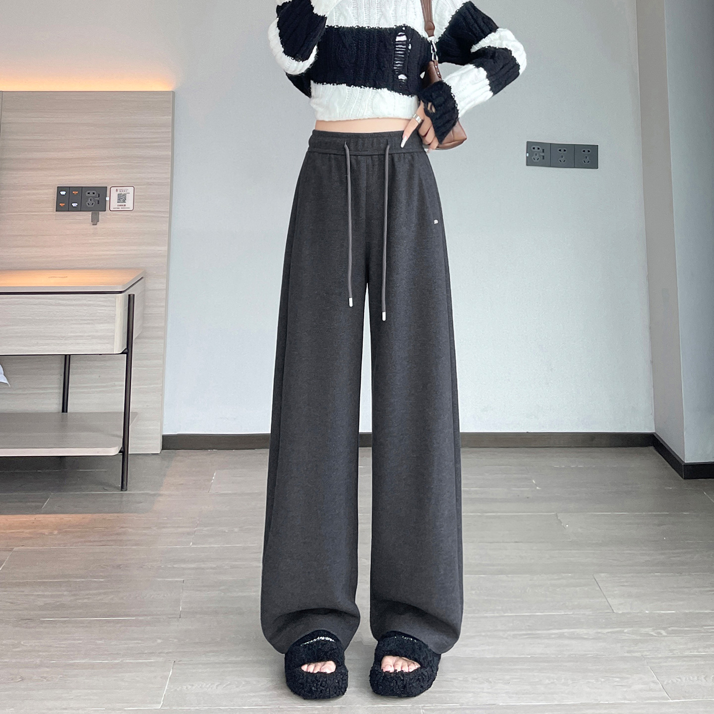 蜜糖之城羊绒糯米裤女冬高腰显瘦垂坠感软糯小个子加绒咖色阔腿裤 - 图2