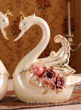 高档欧式瓷天鹅摆件对客厅玄关陶电柜酒一柜创意家居装饰品视结婚