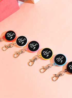 新款小巧创意铁扣挂件LED手表