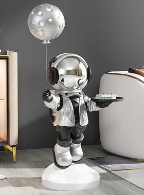 轻奢宇航员客厅大型落地摆件沙发电视柜旁太空人家居饰品乔迁礼品