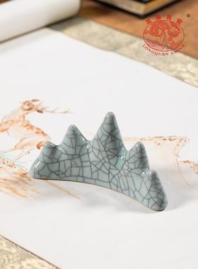 龙泉青瓷笔架山摆件造景中式创意玄关茶桌装饰品陶瓷桌面笔搁摆设