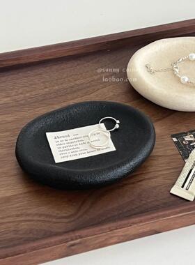 北欧风椭圆形陶瓷收纳盘玄关钥匙置物盘子桌面首饰展示托盘摆件