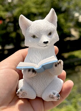 精选白色狐狸打坐创意阳台别墅雕塑花园树脂花器庭院个性户外多肉