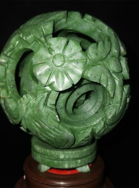 镂空天然玉石头雕刻球手玩保健同心球鬼工玲珑球路路通转运球