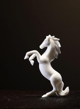 创意陶瓷白马摆件立马有钱招财风水微景观配件生肖马到成功摆设品