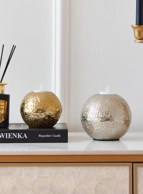 现代简约进口米色大理石纹牛骨相框摆件铝制金色圆形蜡烛台装饰品