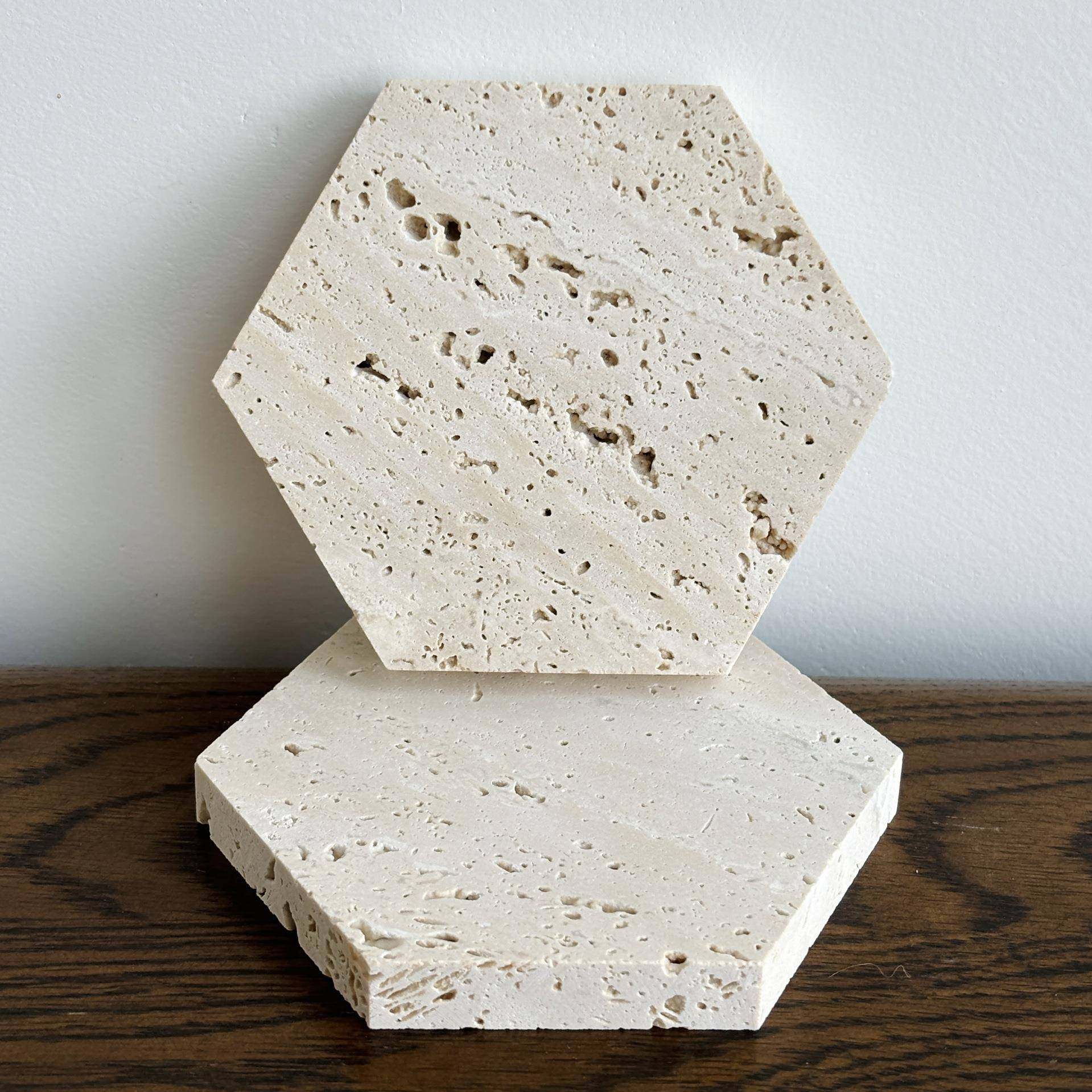 天然原石黄洞石奶油风门牌米白罗马洞石招牌雕刻字logo岩石板底座,淘宝优惠券,粉丝福利购,淘宝优惠卷