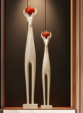 入户玄关壁龛鹿摆件轻奢高级感细长客厅电视柜边落地家居艺术装饰