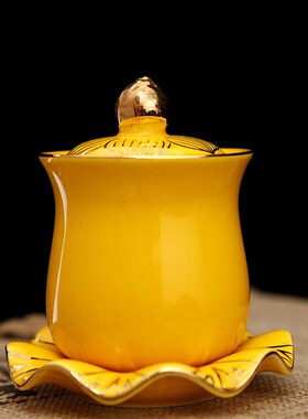 家用佛堂陶瓷供佛观音大悲水圣水杯财神贡杯陶瓷黄莲花描金供水杯
