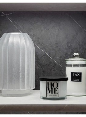 现代样板间软装饰品客厅书架轻奢家居摆件挂画杯蜡相架组合ZH2619