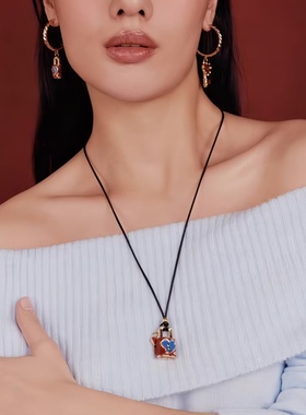 新款小众手绘珐琅轻奢项链