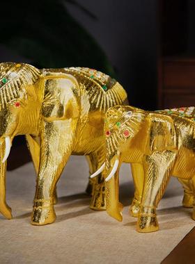 泰国创意雕刻金色大象摆件桌面泰式木制客厅酒柜玄关摆设装饰品