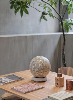 白色云环水泥底座宏微地球仪客厅书房桌面装饰摆件生日七夕礼物