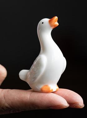 创意可爱小鸭子陶瓷摆件茶宠茶桌茶盘茶具鱼缸造景假山喷泉装饰品