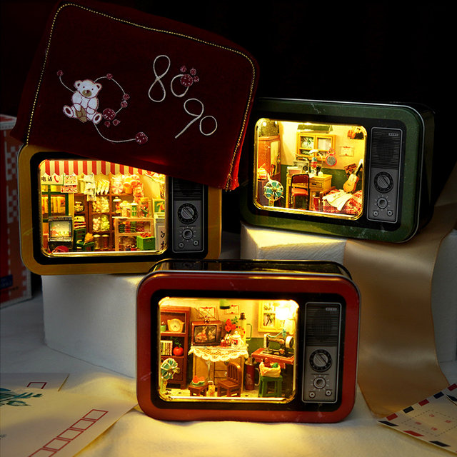 Tianyu Town DIY hand-assembled nostalgic box