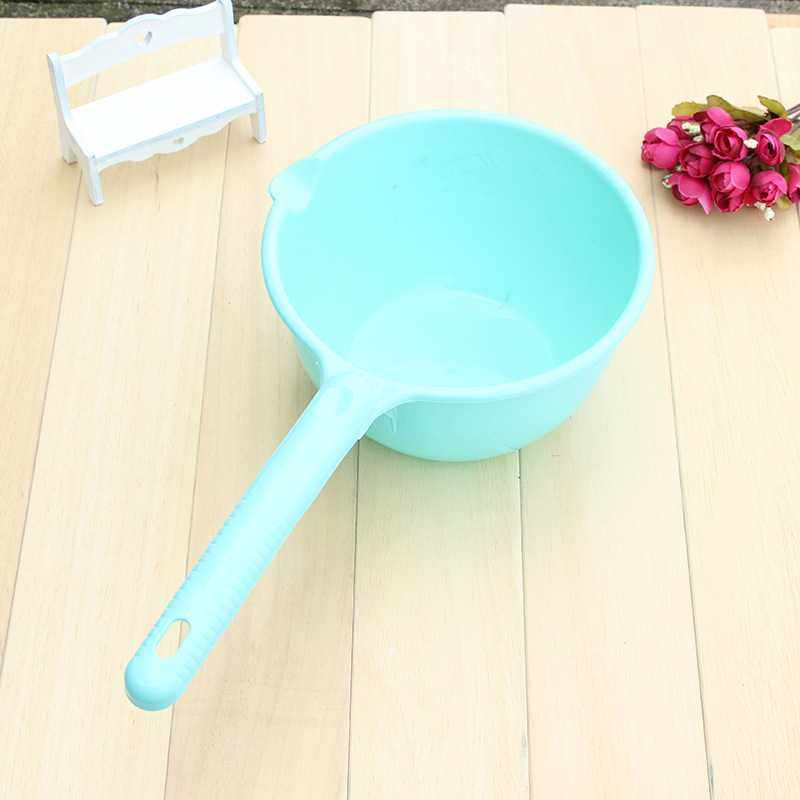 塑料加厚水瓢 厨房长柄水勺 沐浴水舀洗澡瓢舀子颜色混发 2元百货,淘宝优惠券,粉丝福利购,淘宝优惠卷