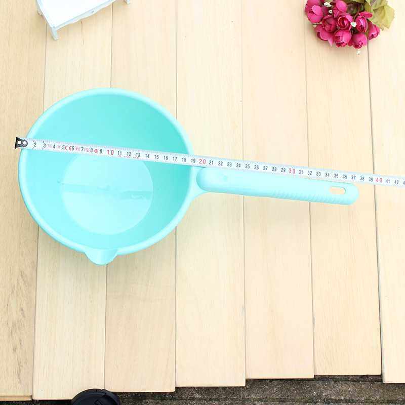 塑料加厚水瓢 厨房长柄水勺 沐浴水舀洗澡瓢舀子颜色混发 2元百货,淘宝优惠券,粉丝福利购,淘宝优惠卷