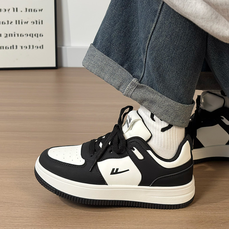 回力黑白加绒板鞋男女同款2025冬季新款百搭厚底运动空军休闲鞋子 - 图1