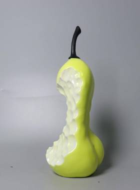 现代意式极简绿色美人梨子摆件样板房茶室书房桌面家居装饰品摆件