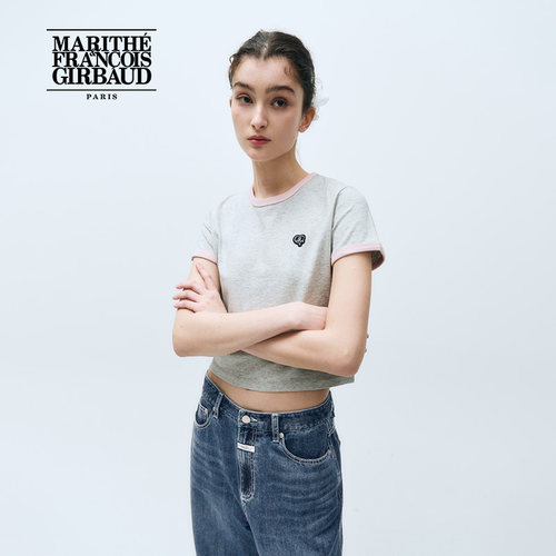 MARITHE女士心形徽章滚边短袖T恤潮流短款休闲简约上衣25年夏韩系 - 图3