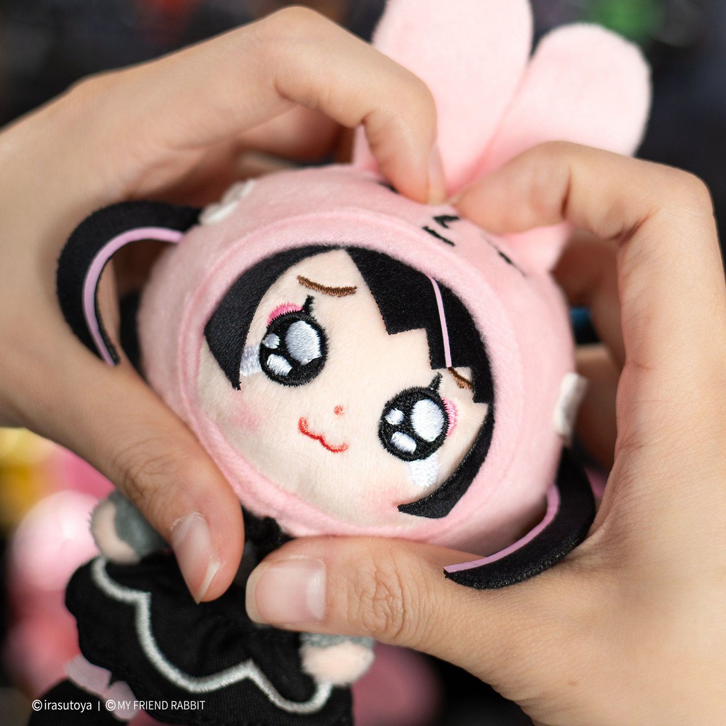 【粉红兔子×插画小人】联名双马尾女孩毛绒挂件可爱书包钥匙玩偶,淘宝优惠券,粉丝福利购,淘宝优惠卷