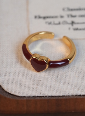 张十六铜合金百搭酒红戒