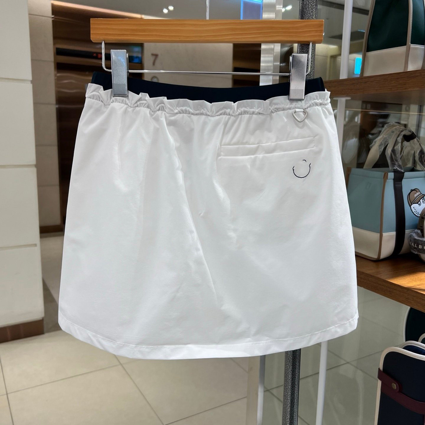 韩国高尔夫球服女士休闲短裙26春夏新款golf运动松紧腰字标半身裙,淘宝优惠券,粉丝福利购,淘宝优惠卷