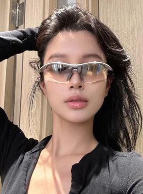 Outdoor Sports Sunglasses Fashion Cycling Goggles One Piece