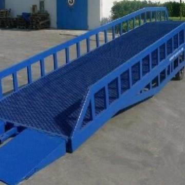 厂价直销移动式液压登车桥集装箱仓库货柜车码头物流园卸货平台,淘宝优惠券,粉丝福利购,淘宝优惠卷