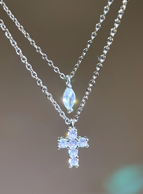 爆闪仿锆十字架项链清冷感女配饰