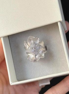 重工银色拉丝细闪裙边戒指宫廷风