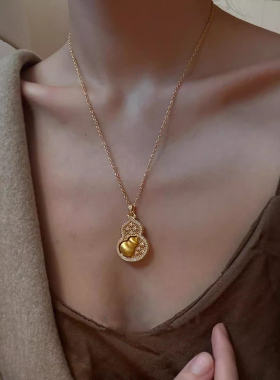 新中式金色转运葫芦项链马年轻奢