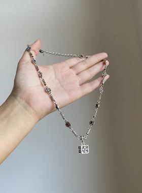 甜酷风方形十字架项链高级感轻奢