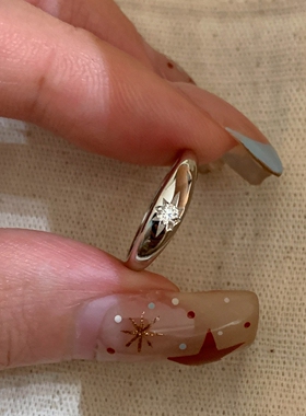 简约设计感仿闪钻八芒星尾戒时尚