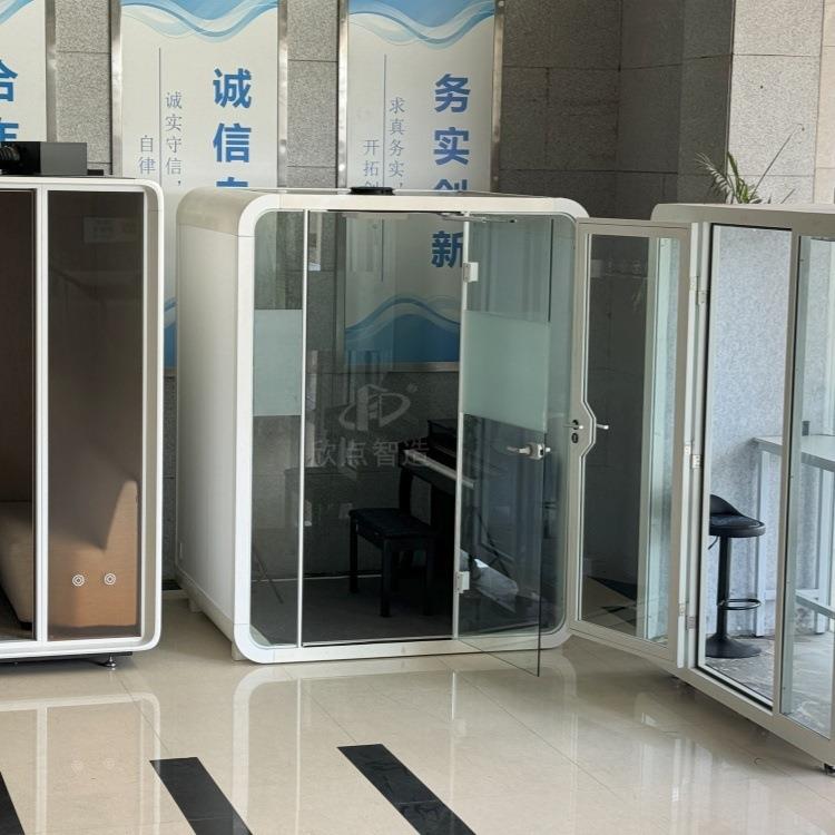 家用可移动钢琴室隔音舱办公室静音仓电话亭隔音房洽谈室 - 图0